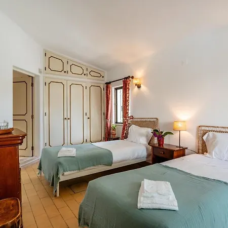 Bougainvilea Villa
