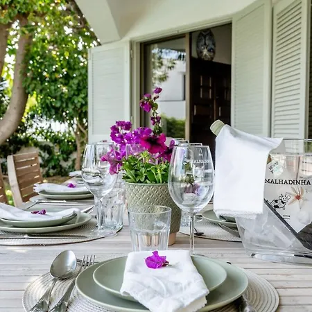 Bougainvilea *